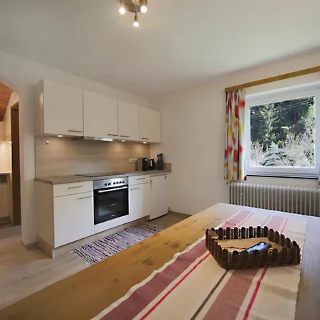 게스트하우스 Gaestehaus Lienharterhof 2*