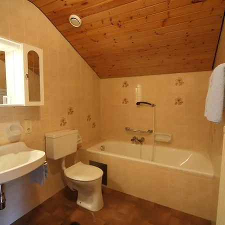 Gastehaus Lienharterhof Guest house 2*