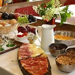 Pensionat Gaestehaus Lienharterhof Obertilliach