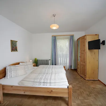 Gastehaus Lienharterhof Guest house