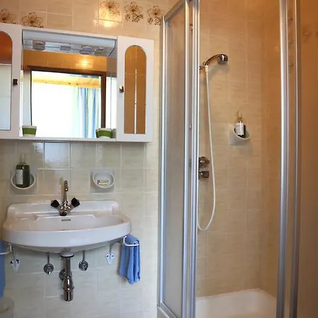 Gaestehaus Lienharterhof オーバーティリアッハ